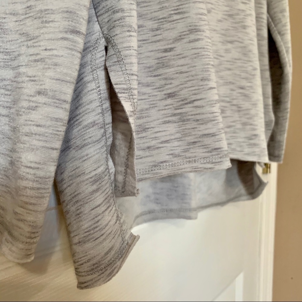 Betsy Johnson Performance Ls Top - Medium - image 3